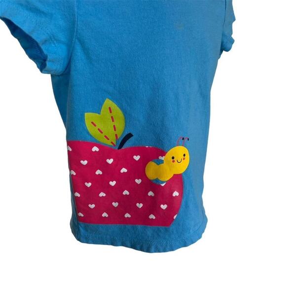 Girls 3T Circo Blue Short Sleeve Tee Shirt Pink Heart Apple Worm Button Accent - Picture 2 of 2